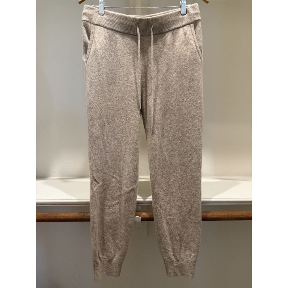 Quince Mongolian Cashmere Sweatpants in Oatmeal - Medium